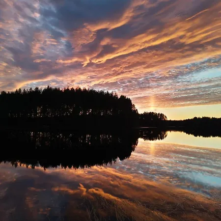 Barn House Maentyniemi * هوسا