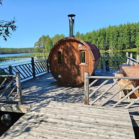 Barn House Maentyniemi * هوسا