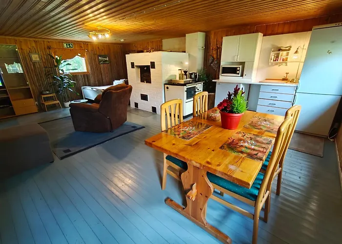 Barn House Maentyniemi شقة